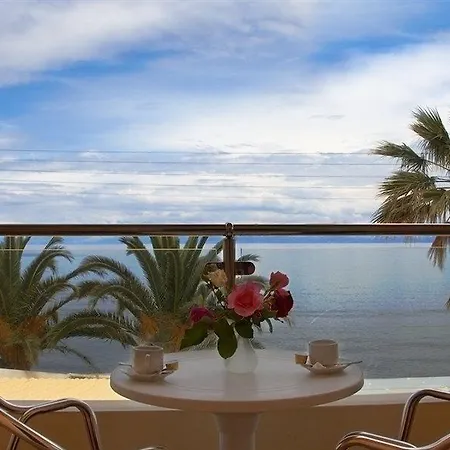 Coral 4*