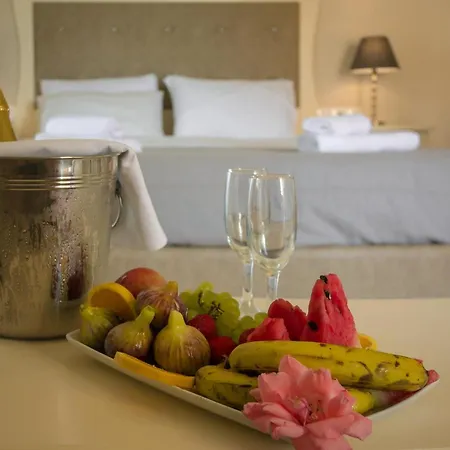 Coral Отель Рода