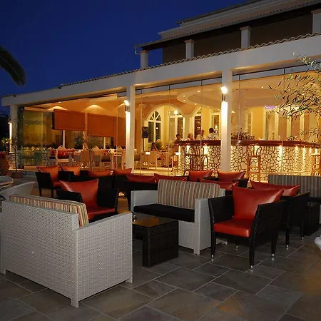 Hotell Coral 4*